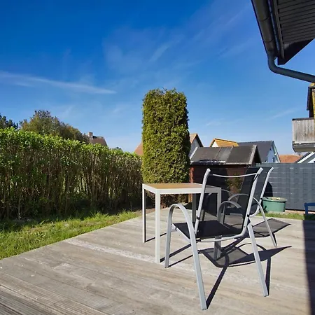 Lejlighed Mit Terrasse In Ruhiger Lage - Haus Suedperd Duenenrose Thiessow